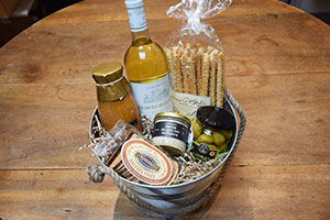 Paniers gourmands et coffrets bois personnalisés